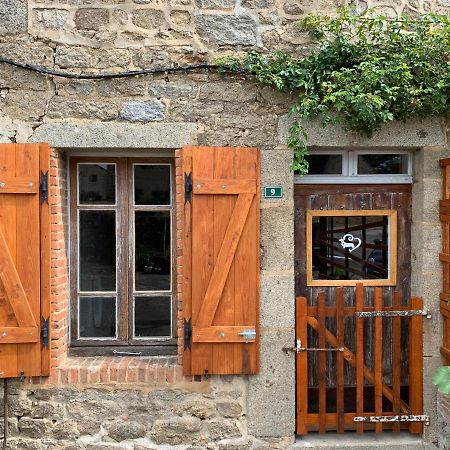 Doxie Cottage Saint-Chabrais Kültér fotó