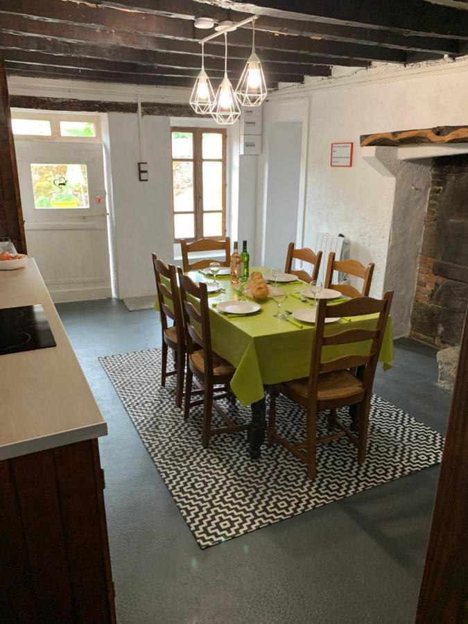 Doxie Cottage Saint-Chabrais Kültér fotó